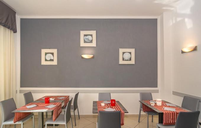 Hotel Playa Виареджо Экстерьер фото